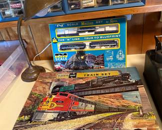 TOY TRAINS & ANTIQUE LAMPS