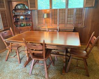 VINTAGE SOLID MAPLE CUSHMAN CREATIONS DINING SET