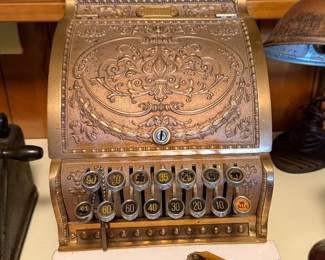 ANTIQUE NATIONAL CASH REGISTER MODEL 313