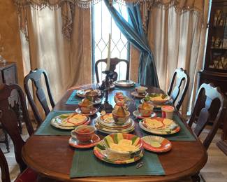 Dining Room Table and Chairs