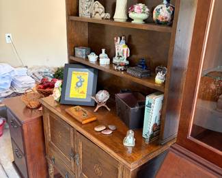 Welsh cabinet and decorator items