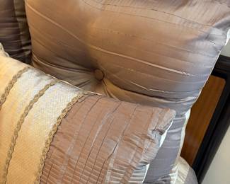 silk bedding in master