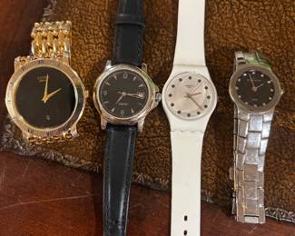 White plastic Swatch