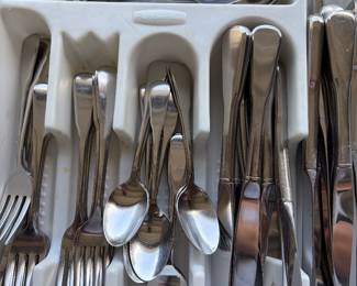 stainless steel flatware