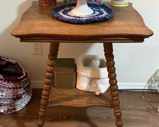 Antique 1900s Tiger Oak Wood Side Table