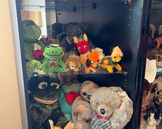 Vintage stuffed animals 
