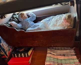Wooden cradle 