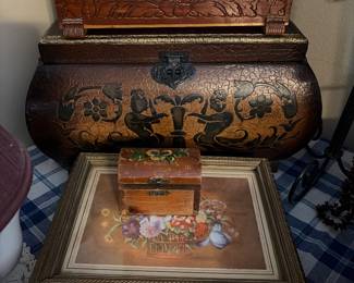 Wooden boxes/jewelry cases