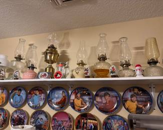 VTG Hurricane lamps & Star Trek plates
