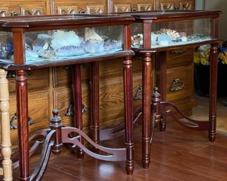 bijouterie glass display tables