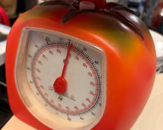 Tomato scale