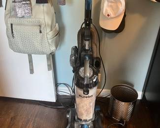 Eureka vacuum cleaner power speed