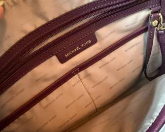 Michael Kors Jet Set Tote Purple Saffiano Leather with Top Zip