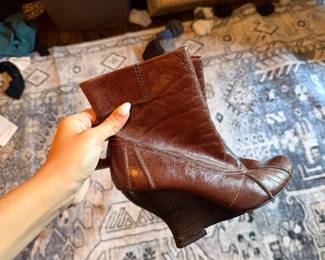Kenzie Tulip Wedge Leather Ankle Boots
