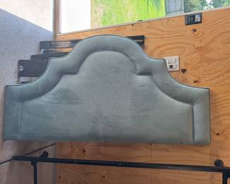 Upholstered Headboard and Metal Rails (Full)