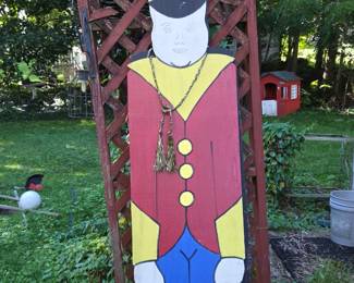 Large wood soilders