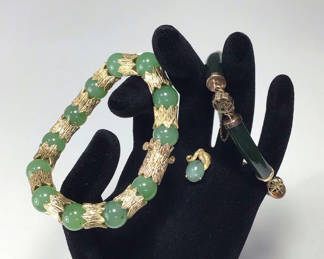 Lot 464: 14K Gold & Serpentine Jewelry