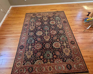 Lot 589: Modern Oriental Area Rug