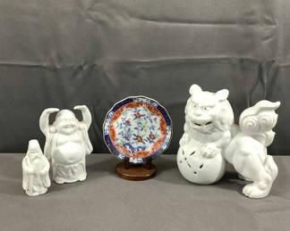 Lot 562: Blanc De Chine Style Figurines & More