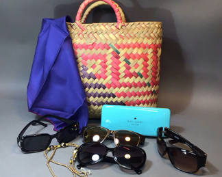 Lot 510: Sunnies & More for the Feminine Set
