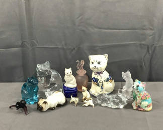 Lot 559: Cats!