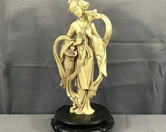 Lot 568: Hand Carved Resin Geisha Figurine