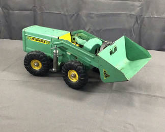 Lot 611: 1950s NY-LINT Toys Payloader