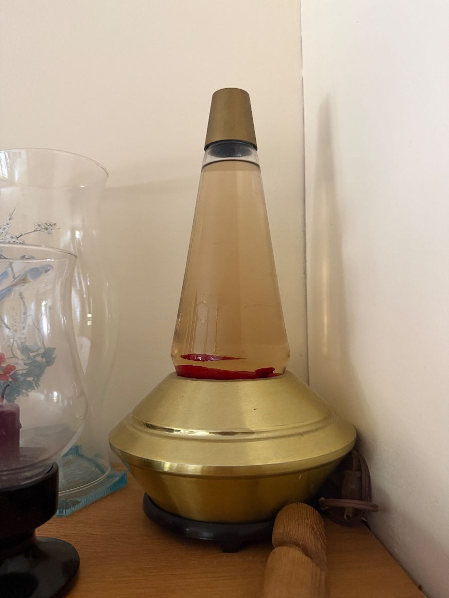 Lava Lamp with flying saucer base Simplex Carlisle Model 300 or Saturna
