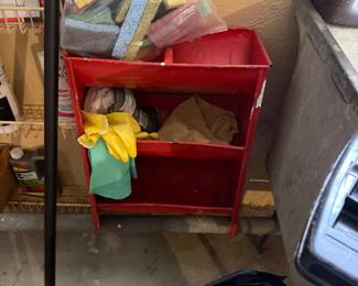 Sponges and storage box