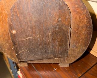 Art deco wooden cased clock