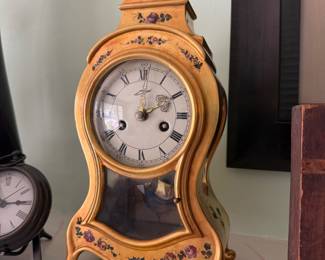 Mantel CLock