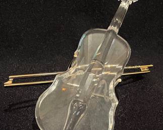 #S61 Violin $100 Swarovski Box