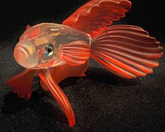 #S36 Siamese Fighting Fish $100 Swarovski Box