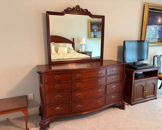 Thomasville Palmer Home Collection $600