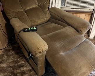 Electric lift chair