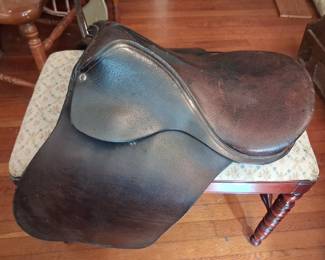 Leather saddle