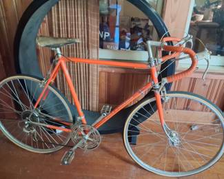 Rare schwinn world voyageur racing bike
