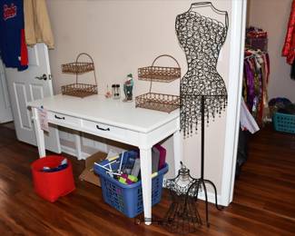 0983Bedroom B