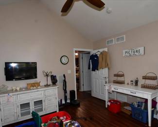 0879Bedroom B