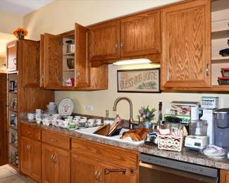093Kitchen
