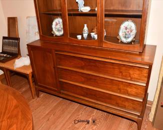 051Dining Room