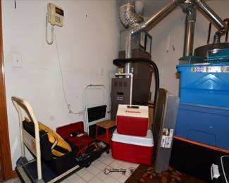 664Laundry Room