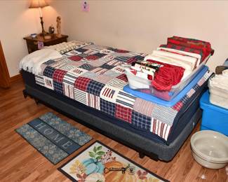 622Bedroom B