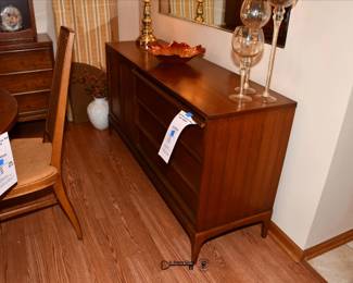063Dining Room