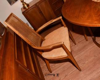 052Dining Room