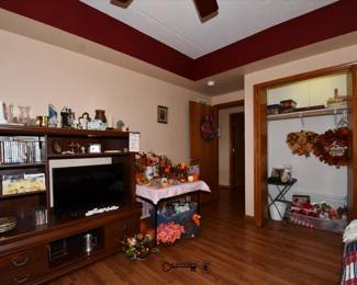 548Bedroom B