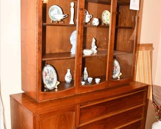 048Dining Room