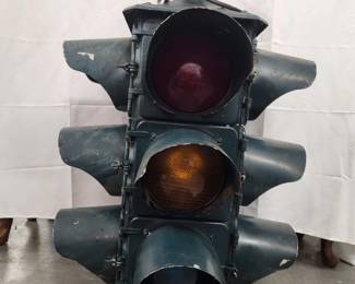 1930'S 4 WAY WORKING STREET LIGHT