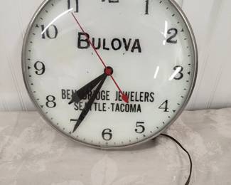 VINTAGE WORKING BULOVA CLOCK ADVERTISING