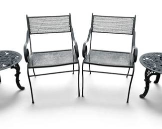 Black Cast Iron Round Rose Tables 2 Black Metal Outdoor Chairs